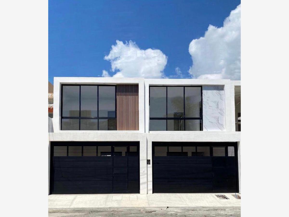 Casa en venta en Luis Echeverria Álvarez, Boca del Río — foto 1 de 13
