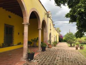 Terreno en venta en Ex Hacienda de Franco, Silao de la Victoria — foto 2 de 2