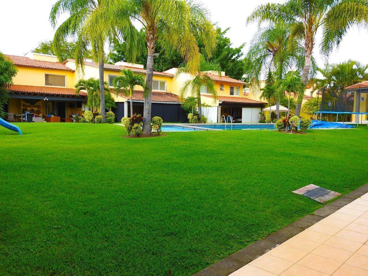 Casa en venta en Jose G Parres, Jiutepec — foto 1 de 18