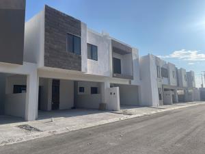 Casa en venta en Real del Sol, Saltillo — foto 2 de 12