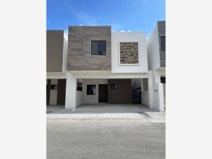 Casa en venta en Real del Sol, Saltillo — foto 3 de 12