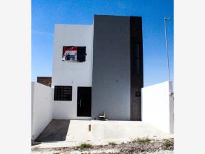 Casa en venta en La Esmeralda, Lagos de Moreno — foto 2 de 17