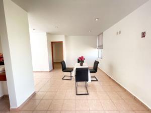 Casa en venta en La Adelita, Lagos de Moreno — foto 2 de 7