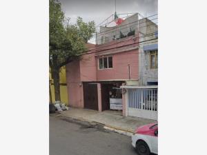 Casa en venta en C.T.M. Atzacoalco, Gustavo A. Madero — foto 2 de 6