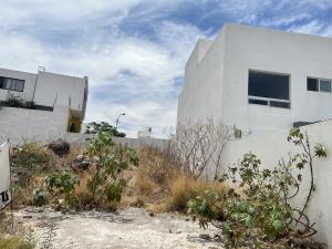 Terreno en Colinas de Juriquilla, Querétaro, Querétaro