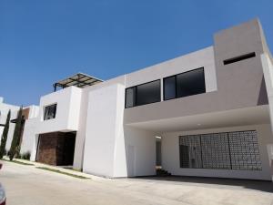 Casa en venta en Cañada del Refugio, León — foto 2 de 50