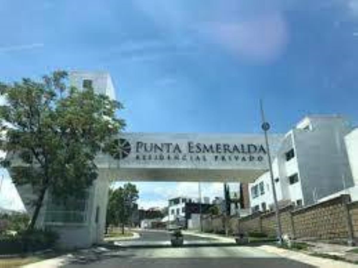 Terreno en venta en Punta Esmeralda, Corregidora — foto 1 de 12