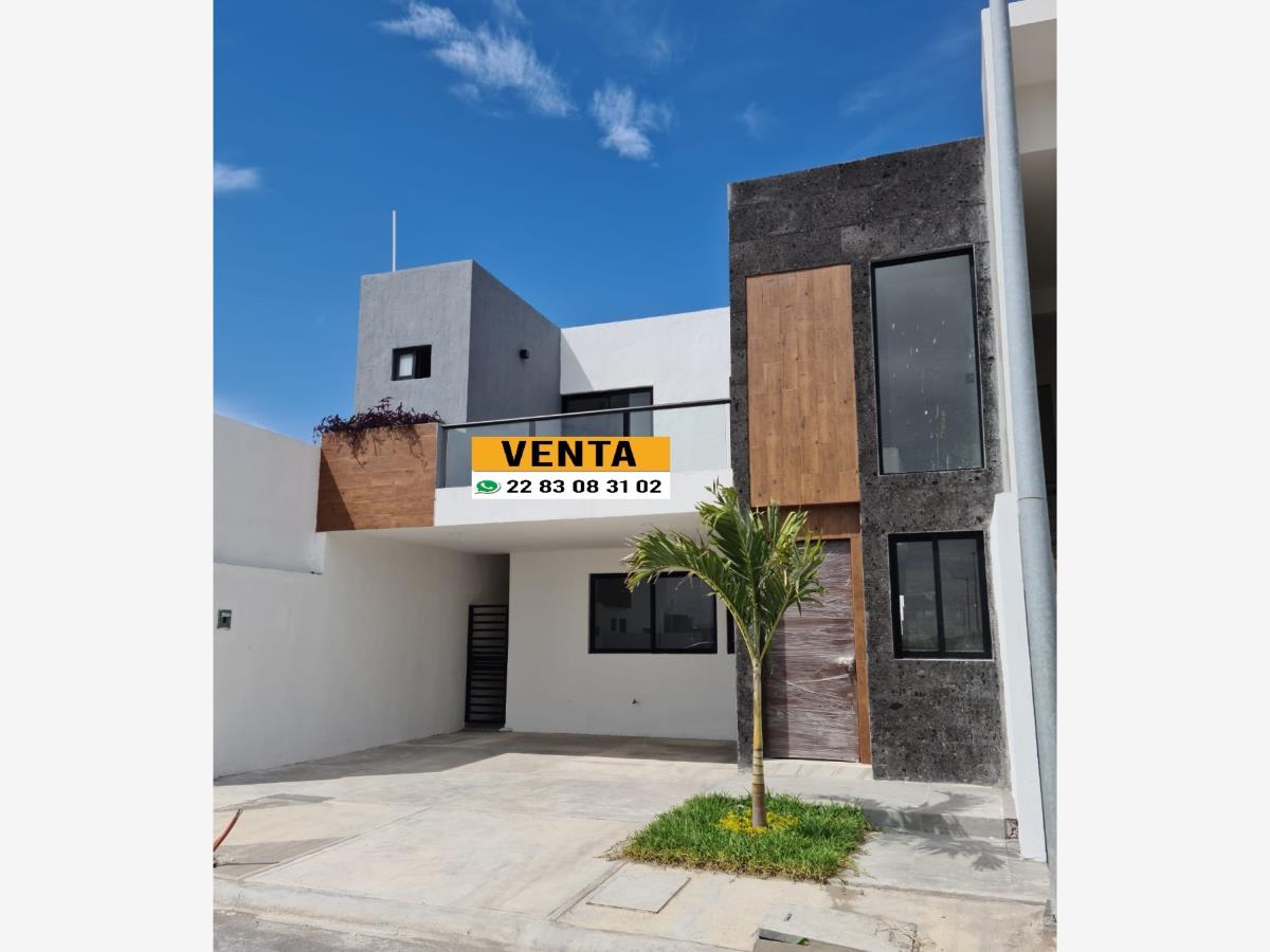 Casa en venta en Lomas de la Rioja, Alvarado — foto 1 de 23