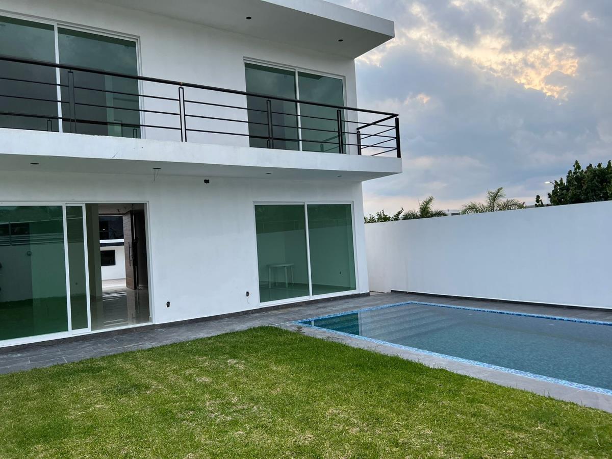 Casa en venta en Lomas de Cocoyoc, Atlatlahucan — foto 1 de 10