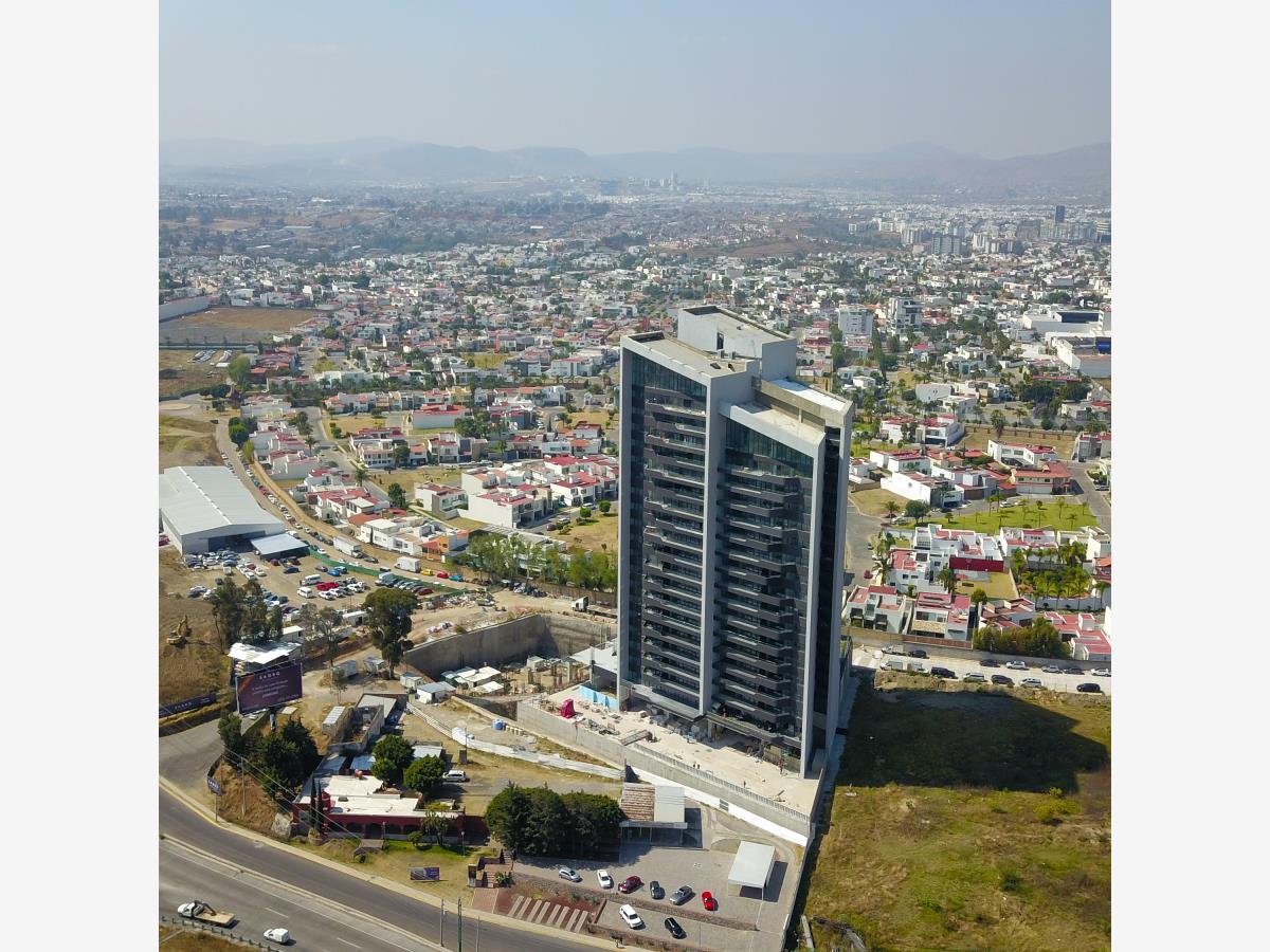 Departamento en venta en Lomas de Angelópolis Privanza, San Andrés Cholula — foto 1 de 39