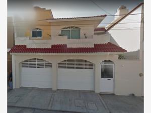 Casa en venta en Jardines de Mocambo, Boca del Río, Veracruz de Ignacio de la Llave