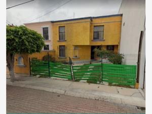 Casa en Colinas del Cimatario, Querétaro, Querétaro
