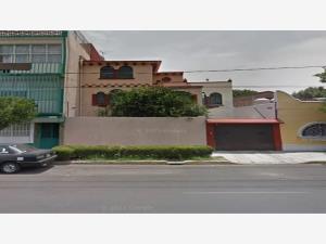Casa en Claveria, Azcapotzalco, Ciudad de México