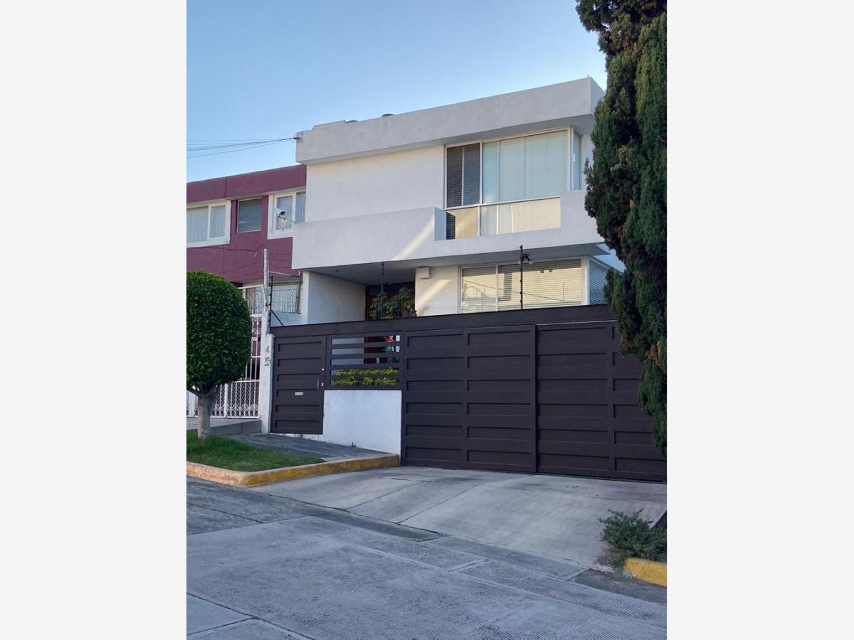 Casa en venta en Ciudad Satelite, Naucalpan de Juárez — foto 1 de 11