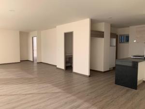 Departamento en renta en Lomas de Angelópolis, San Andrés Cholula — foto 3 de 14