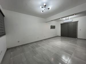 Casa en renta en San Marino, Torreón — foto 3 de 27