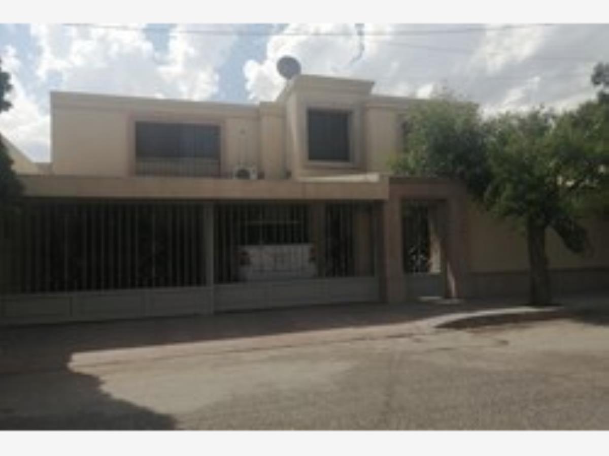 Casa en venta en La Salle, Saltillo — foto 1 de 19