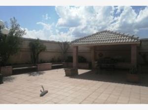 Casa en venta en La Salle, Saltillo — foto 2 de 19