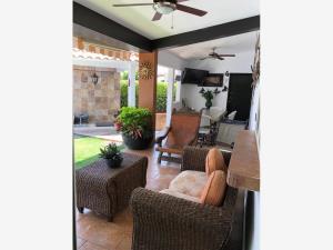 Casa en venta en Lomas de Cocoyoc, Atlatlahucan — foto 3 de 42