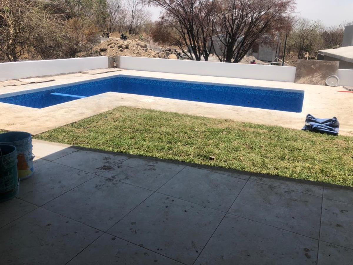 Casa en venta en Lomas de Cocoyoc, Atlatlahucan — foto 1 de 4