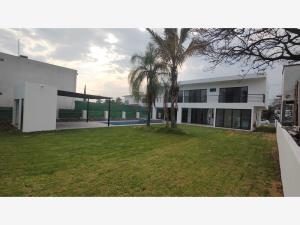 Casa en venta en Lomas de Cocoyoc, Atlatlahucan, Morelos Casa en venta en Lomas de Cocoyoc, Atlatlahucan, Morelos
