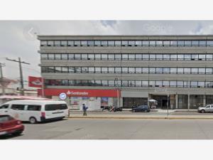 Oficina en San Francisco Cuautlalpan, Naucalpan de Juárez, México