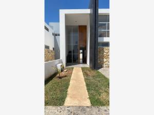 Casa en venta en Conkal, Conkal — foto 2 de 11