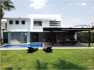 Casa en Lomas de Cocoyoc, Atlatlahucan, Morelos