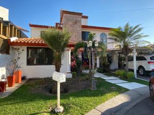 Casa en Lomas de Cocoyoc, Atlatlahucan, Morelos