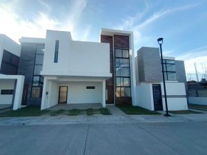 Casa en venta en Lomas del Sol, Alvarado — foto 2 de 35