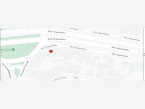 Casa en venta en Arcos de Zapopan 1a. Sección, Zapopan — foto 3 de 4