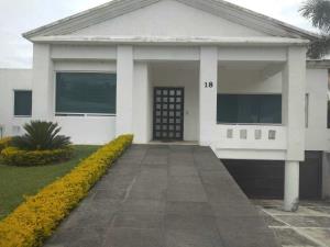 Casa en Lomas de Cocoyoc, Atlatlahucan, Morelos