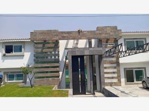 Casa en Lomas de Cocoyoc, Atlatlahucan, Morelos