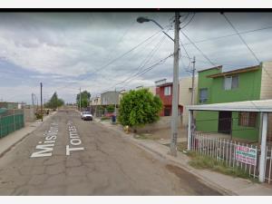 Casa en venta en Misión del Valle, Mexicali — foto 3 de 6