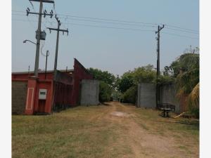 Terreno en venta en La Huasteca 1ra. Sección, Centro — foto 2 de 7
