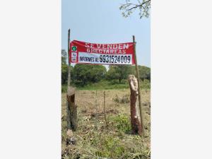Terreno en venta en La Huasteca 2da. Sección (Alvarado la Raya), Centro, Tabasco Terreno en venta en La Huasteca 2da. Sección (Alvarado la Raya), Centro, Tabasco