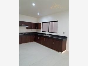 Casa en venta en Hacienda del Rul, Tampico — foto 2 de 10