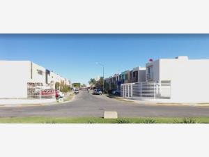 Casa en venta en Campo Real, Zapopan — foto 2 de 13