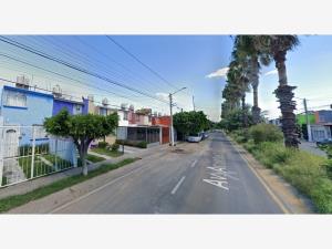 Casa en venta en Jardines Del Valle, Zapopan — foto 2 de 13