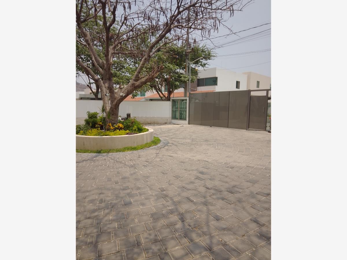 Casa en venta en Residencial Lomas de Jiutepec, Jiutepec — foto 1 de 20