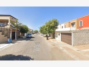 Casa en venta en Villas del Encanto, La Paz — foto 2 de 5