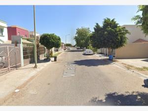 Casa en venta en Villas del Encanto, La Paz — foto 3 de 5