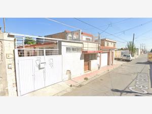 Casa en Saltillo Centro, Saltillo, Coahuila de Zaragoza