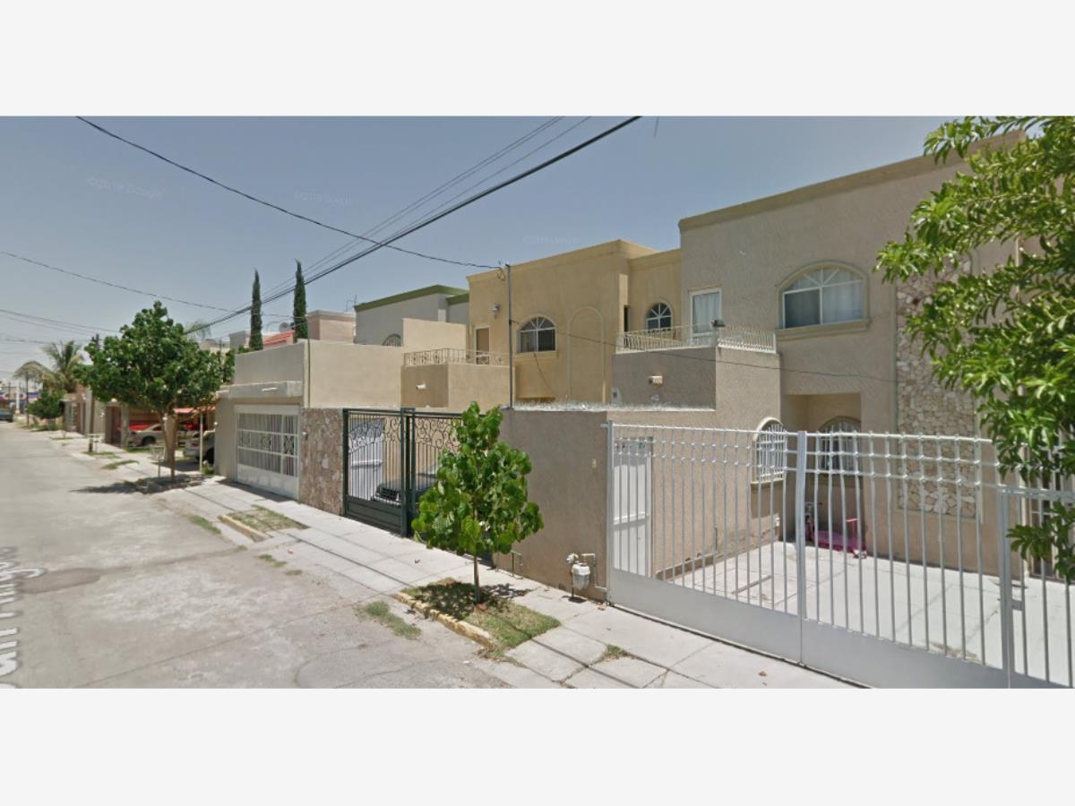 Casa en Remate en Valle Dorado, Torreón, Coahuila de Zaragoza