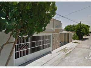 Casa en venta en Valle Dorado, Torreón — foto 2 de 5