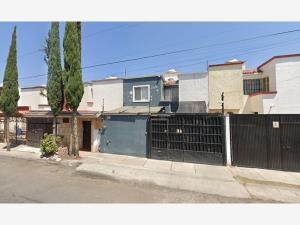 Casa en venta en Los Candiles, Corregidora — foto 2 de 5