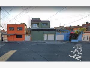 Casa en venta en Benito Juárez (La Aurora), Nezahualcóyotl — foto 2 de 16