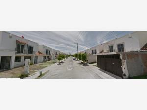 Casa en venta en Colinas del Carmen, León — foto 3 de 5