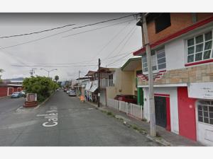 Casa en venta en Los Aguacates, Uruapan — foto 3 de 7