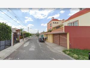 Casa en venta en Lomas de San Juan, San Juan del Río — foto 2 de 5